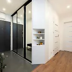 Manufaktura - Industrial Z Parkingiem I Dwoma Lazienkami Апартаменти
