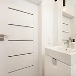 Апартаменти Manufaktura - Industrial Z Parkingiem I Dwoma Lazienkami Лодзь