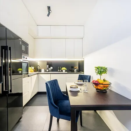 Manufaktura - Industrial Z Parkingiem I Dwoma Lazienkami