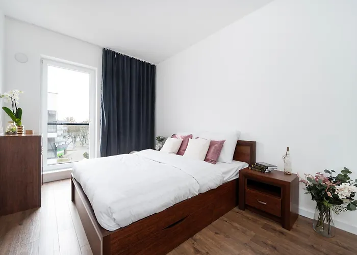 Manufaktura - Industrial Z Parkingiem I Dwoma Lazienkami *