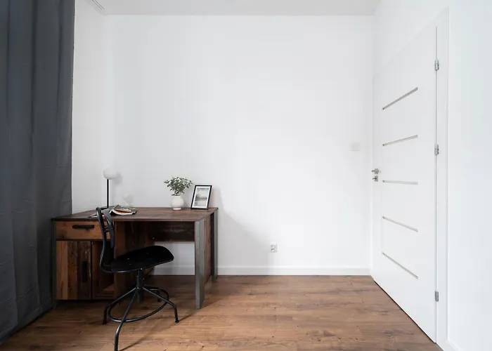 Manufaktura - Industrial Z Parkingiem I Dwoma Lazienkami Łódź