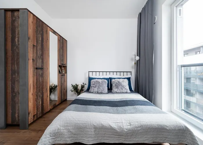 Manufaktura - Industrial Z Parkingiem I Dwoma Lazienkami