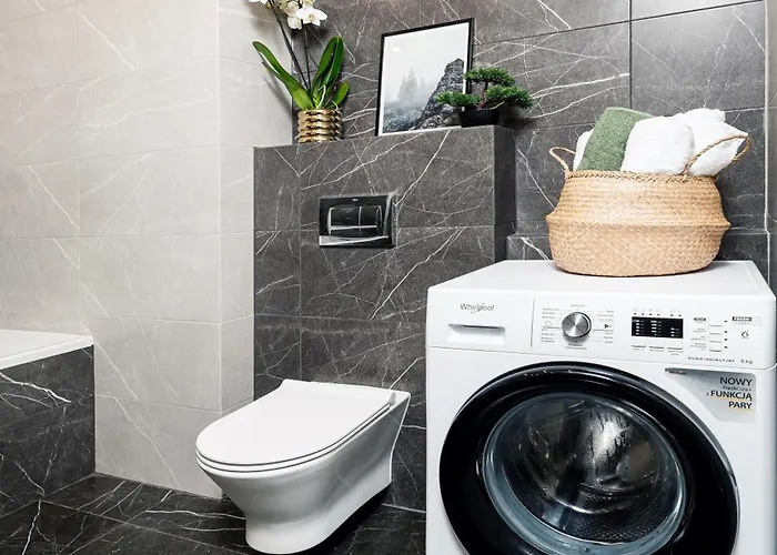 Manufaktura - Industrial Z Parkingiem I Dwoma Lazienkami *