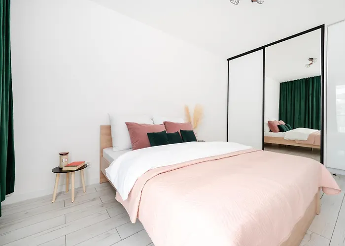 Manufaktura - Industrial Z Parkingiem I Dwoma Lazienkami شقة